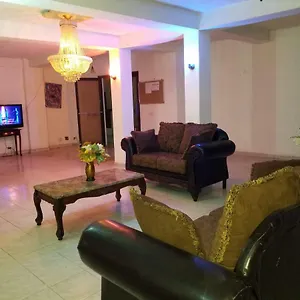 Jaclef Plaza Hotel